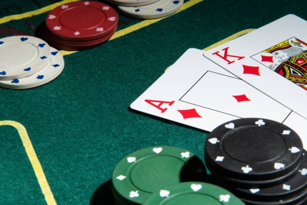 Live dealer closes betting rounds